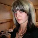 Tempting Deedee from Buffalo Seeks Submissive Male for Femdom Fun